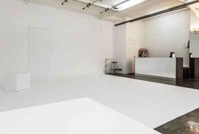 Location 100 M2 - PLATEAU CYCLO