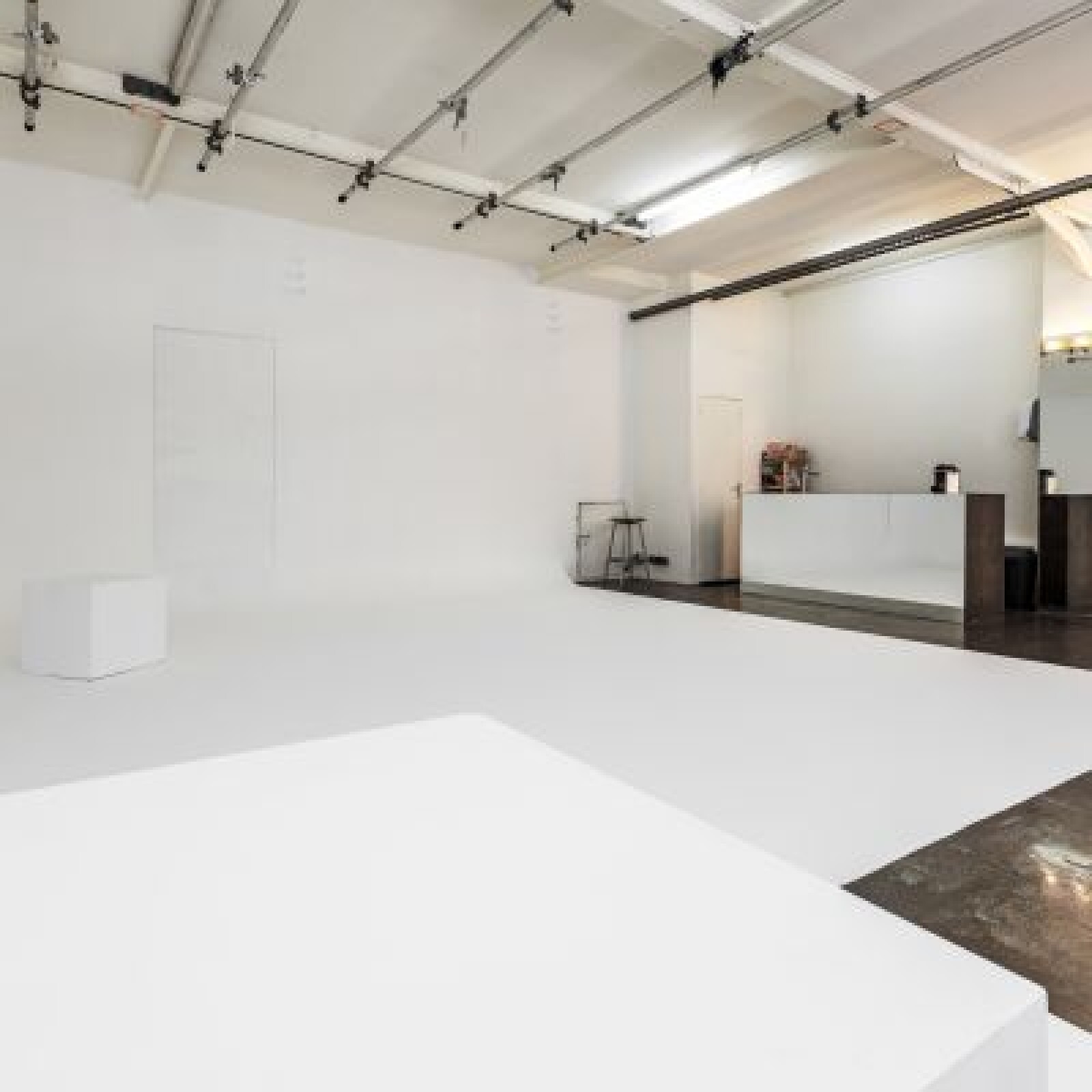 100 M2 - PLATEAU CYCLO - Photo 3 sur 3