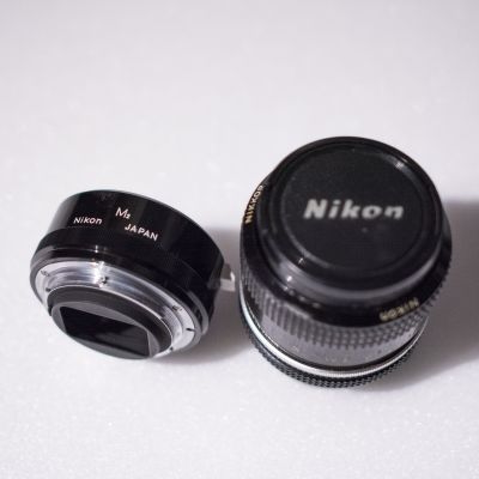 Série de 4 objectif fixes NIKKOR + Bague Macro - Photo 3 sur 4