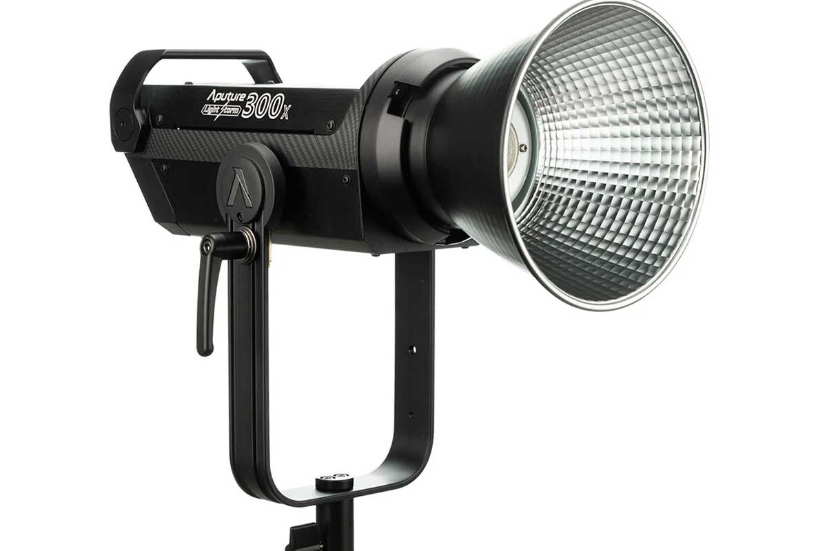 Location Aputure LS 300x V-mount - Lightyshare