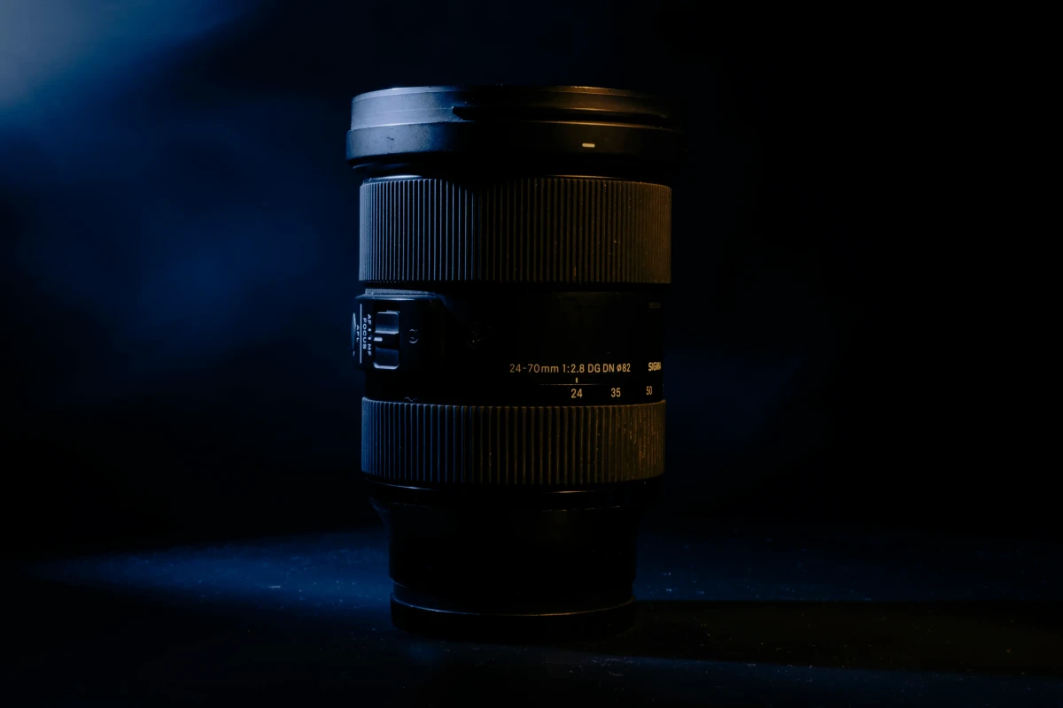 Location Sigma 24-70mm F2.8 DG DN Art - Lightyshare