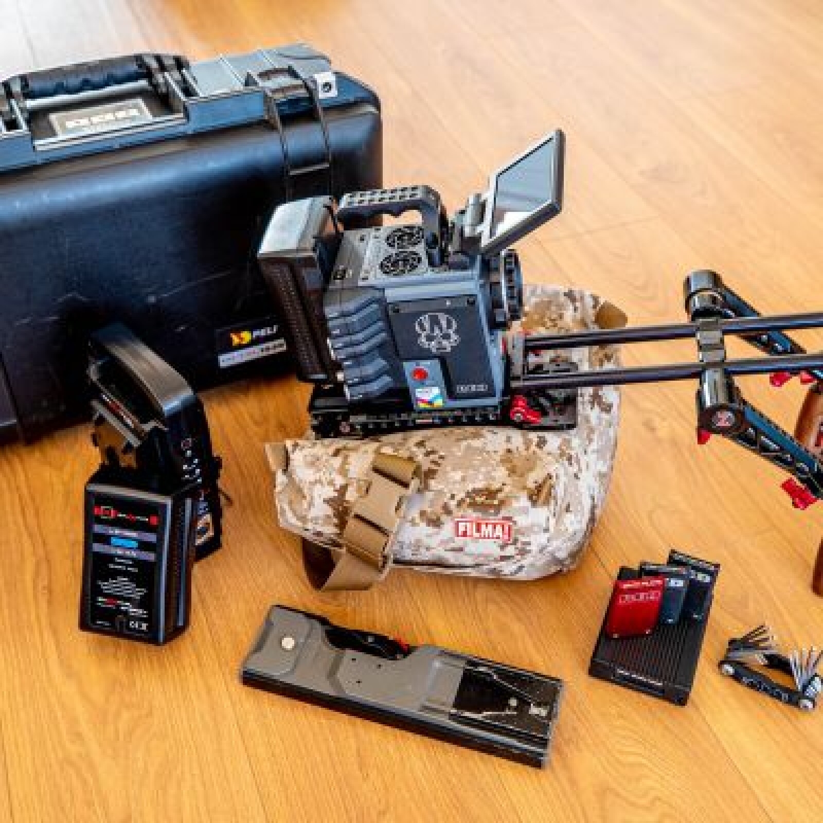 Kit RED Scarlet-W Dragon 5K & équipements - Prêt à tourner - Photo 2 sur 3