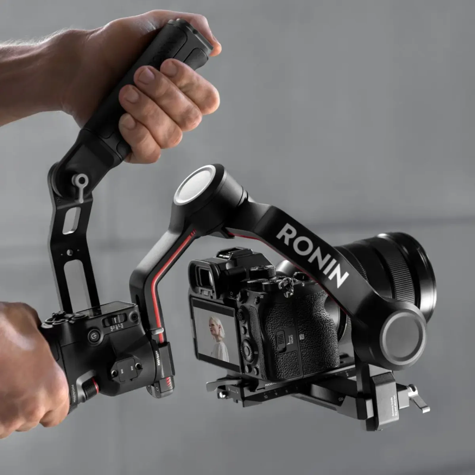 Pack Sony FX3 + Sony 24-105mm F4 + DJI RS3 - Photo 2 sur 2