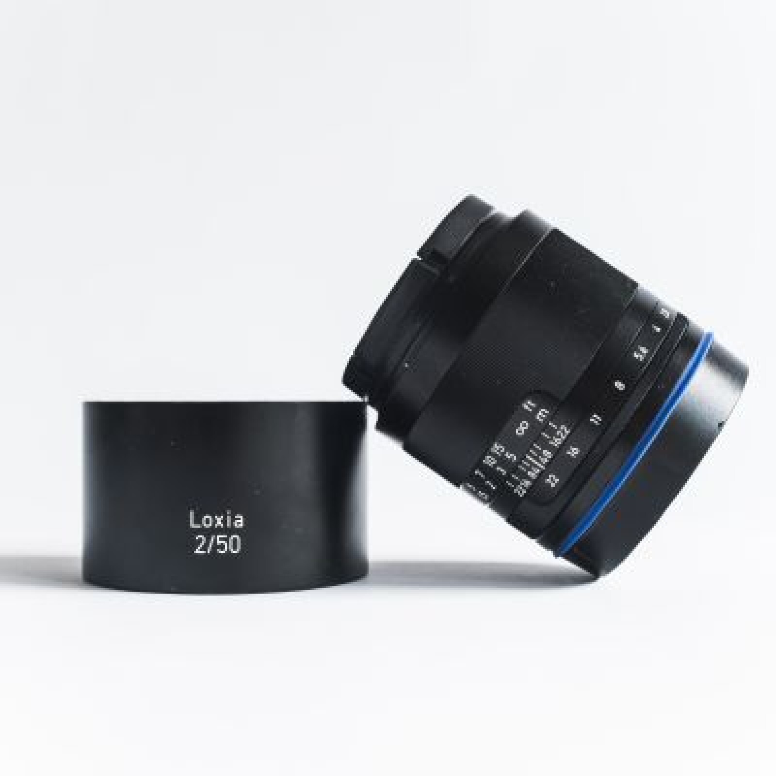 Pack Sony A7S II + Zeiss 50mm f2.0 + Rokinon 35mm T1.5 + Sony 70/200mm f4.0 - Photo 3 sur 4