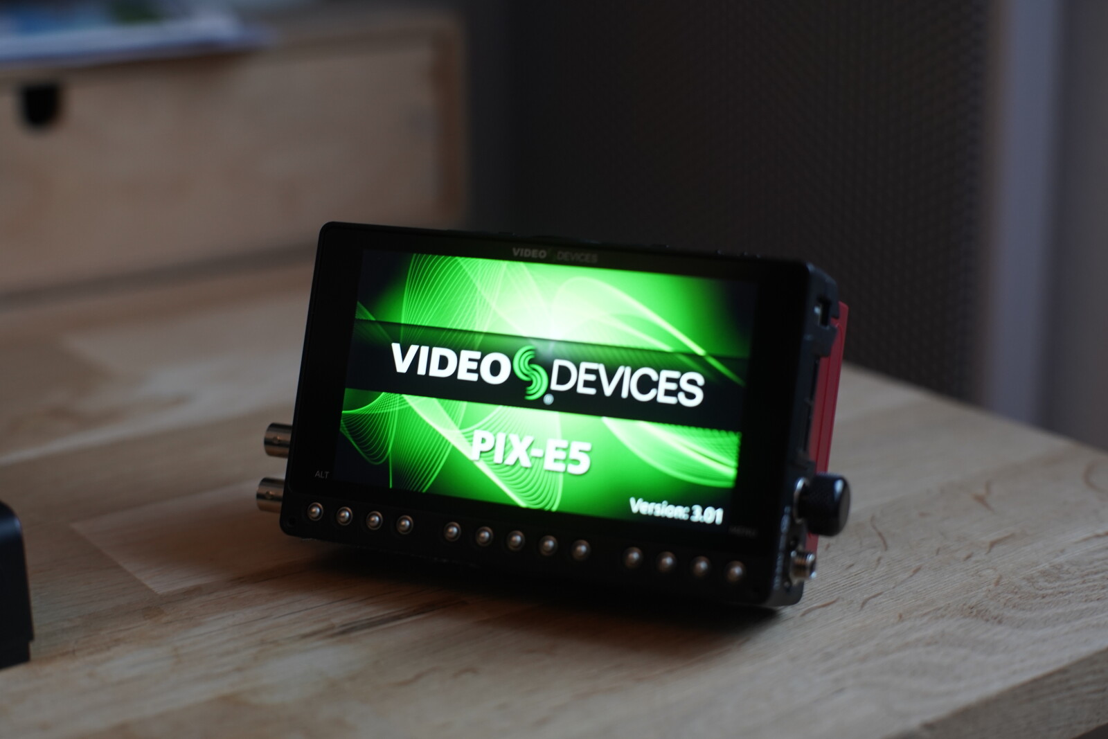 Video Devices PIX-E5 - Photo 1 sur 5