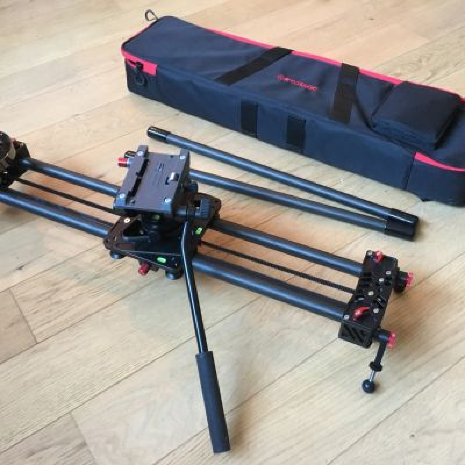 SLIDER iFootage Slider Shark S1 bundle + Manfrotto MVH500AH - Photo 2 sur 2