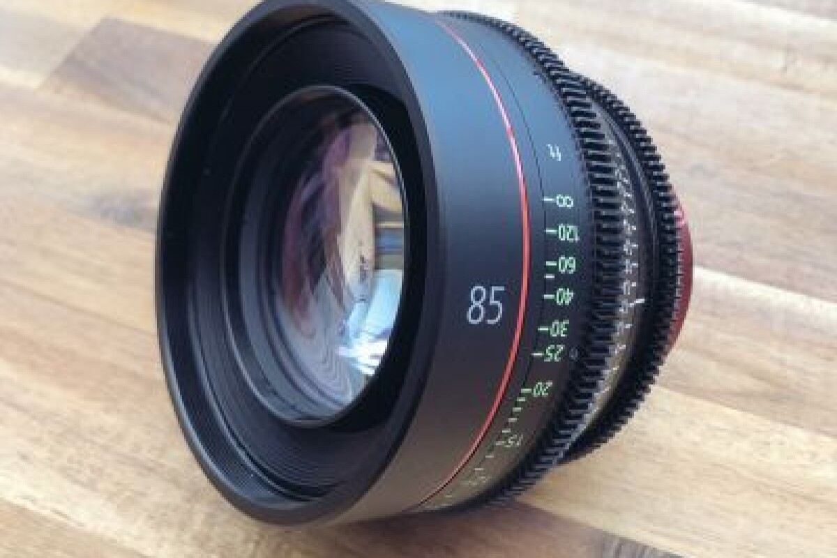 Location Canon Prime Cine Lens 85mm T1.3 Monture EF – Objectif Prime Cinéma - Lightyshare