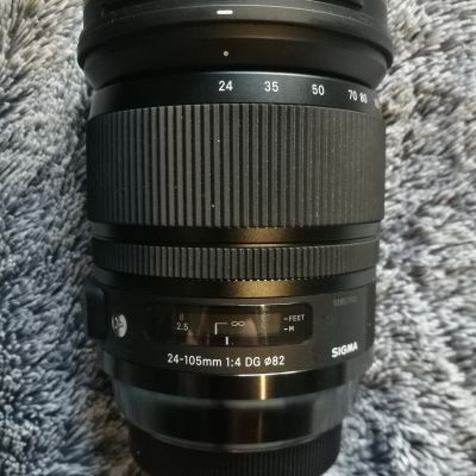 Objectif Zoom Sigma Art 24-105 mm f/4 DG OS HSM - Photo 1 sur 3
