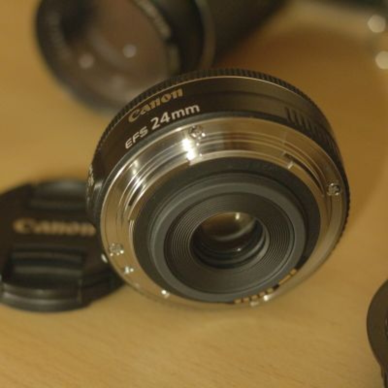 Canon 24mm 2.8 Pancake EF-S - Photo 3 sur 3