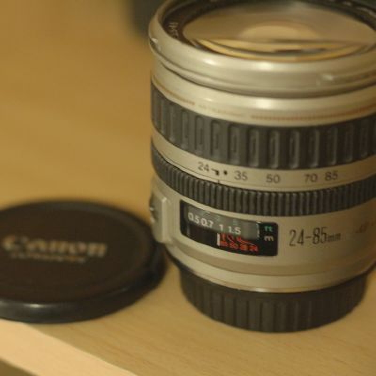 Canon 24-85mm L  USM EF  F3.5-4.5 - Photo 2 sur 3