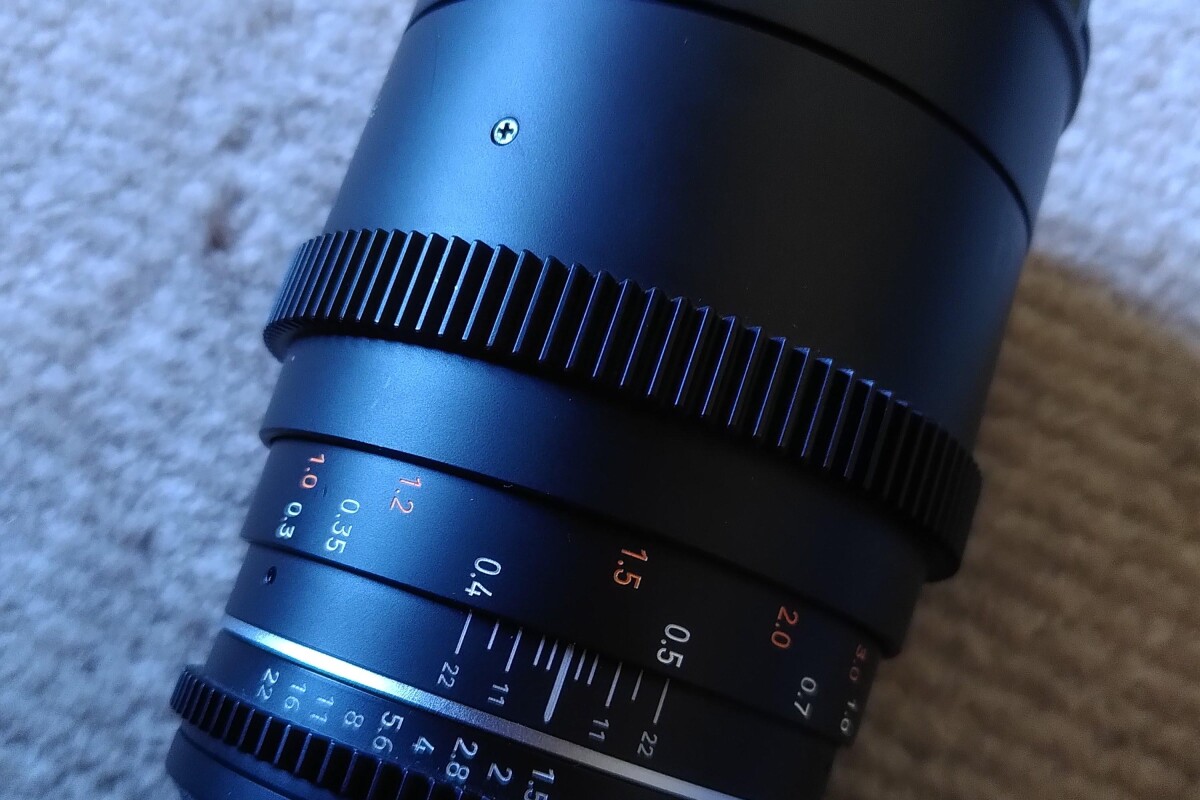Location Samyang Cine Lens 35mm T1.5 AS UMC VDSLR - Lightyshare
