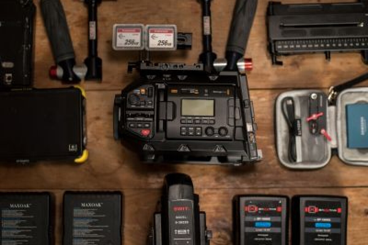 Location URSA MINI PRO G2 4.6K (KIT) - Lightyshare