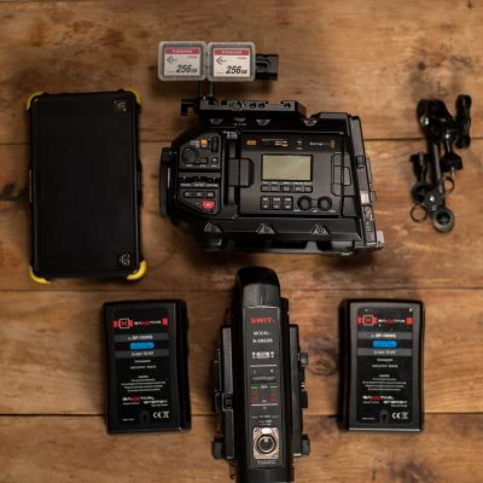 URSA MINI PRO G2 4.6K - Photo 1 sur 4