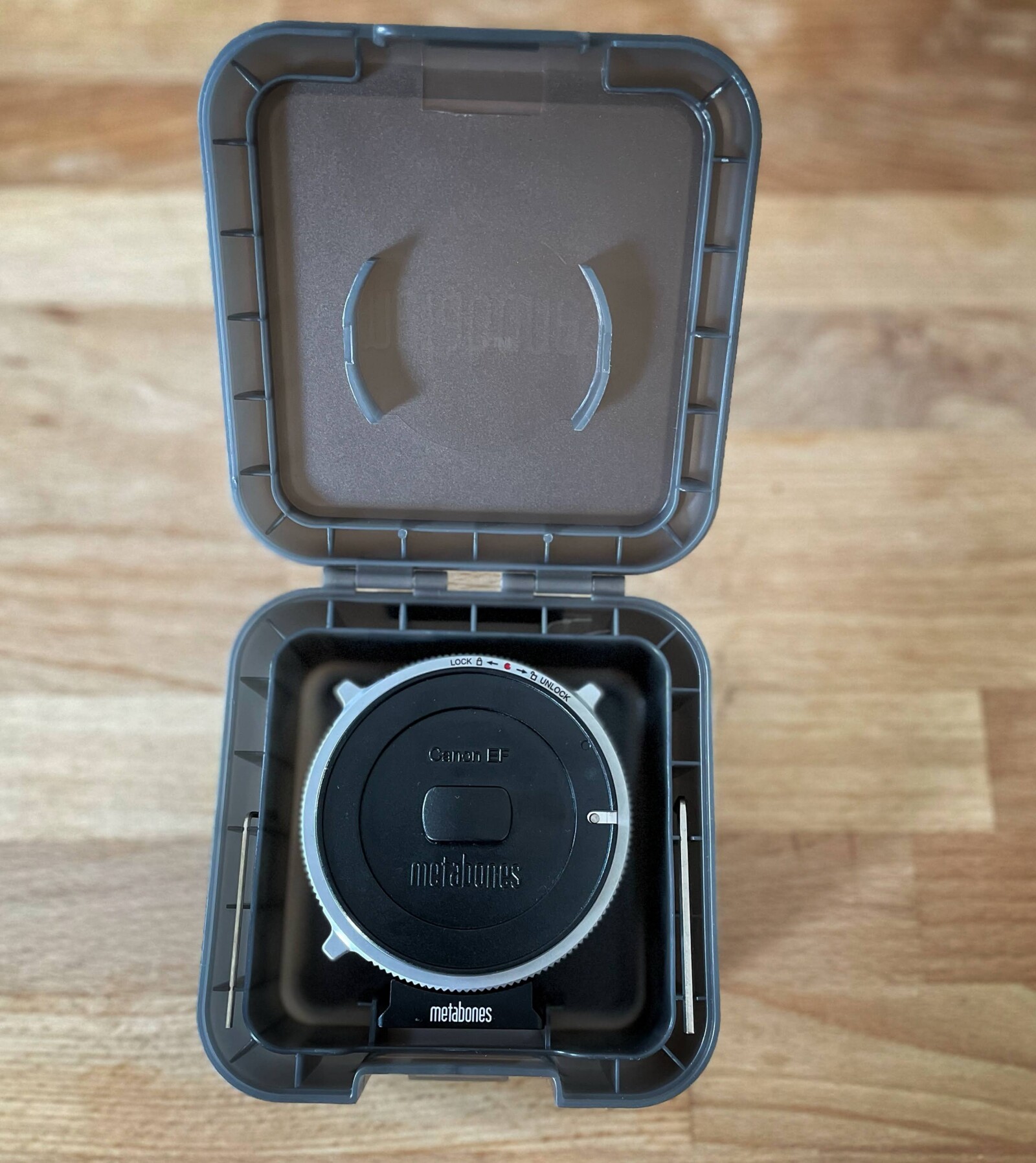 Metabones EF-E mount T CINE - Photo 1 sur 2