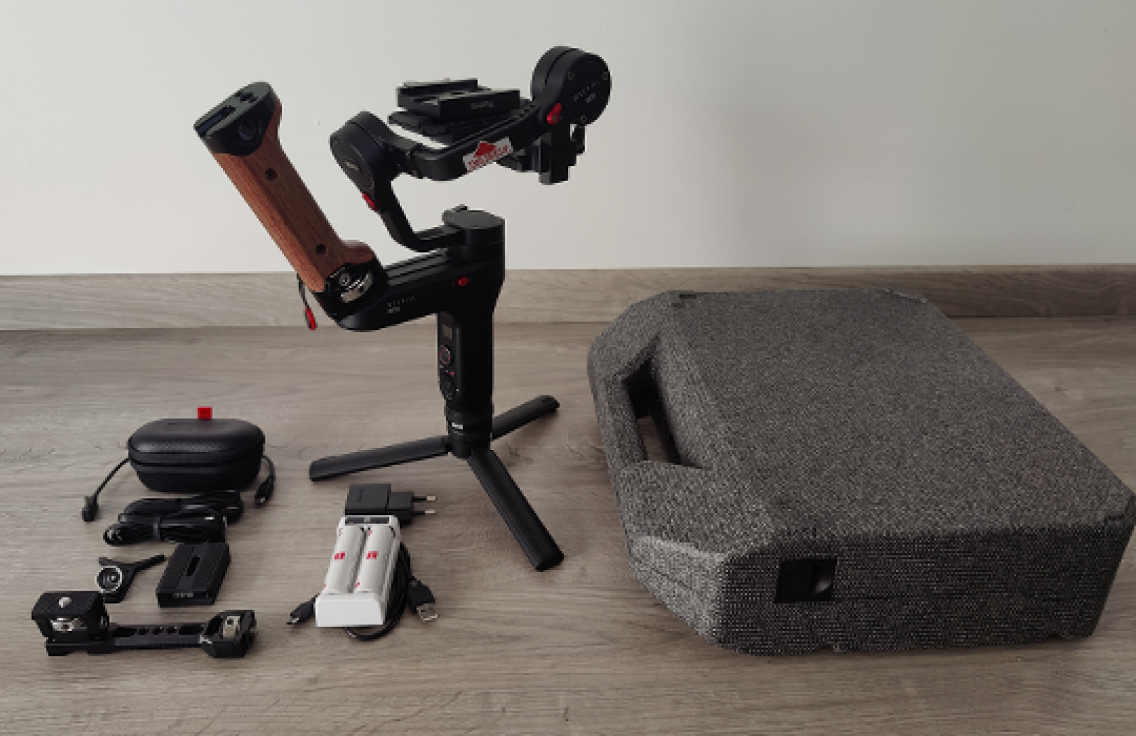 Stabilisateur Zhiyun Weebill Lab - Photo 1 sur 3