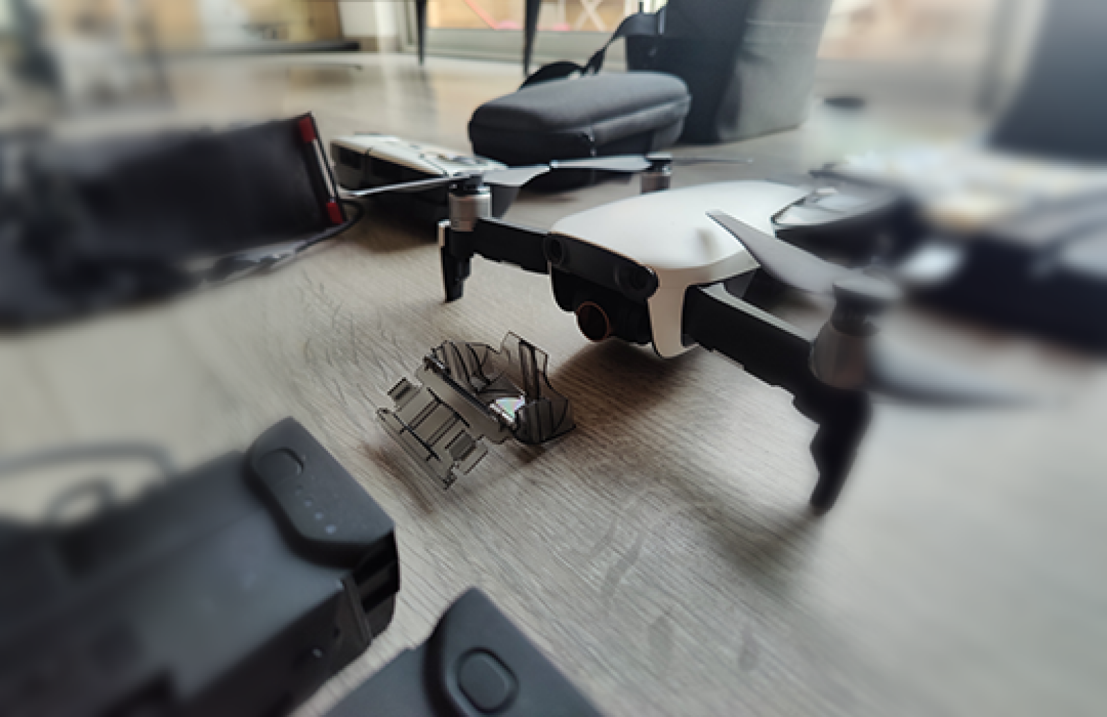 DJI Mavic Air Fly More Combo + 7 filtres - Photo 2 sur 4