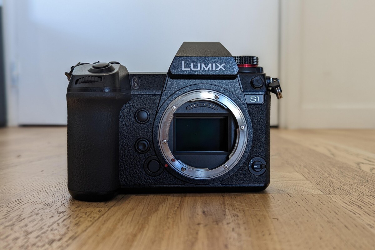 Location Panasonic Lumix S1H - Lightyshare