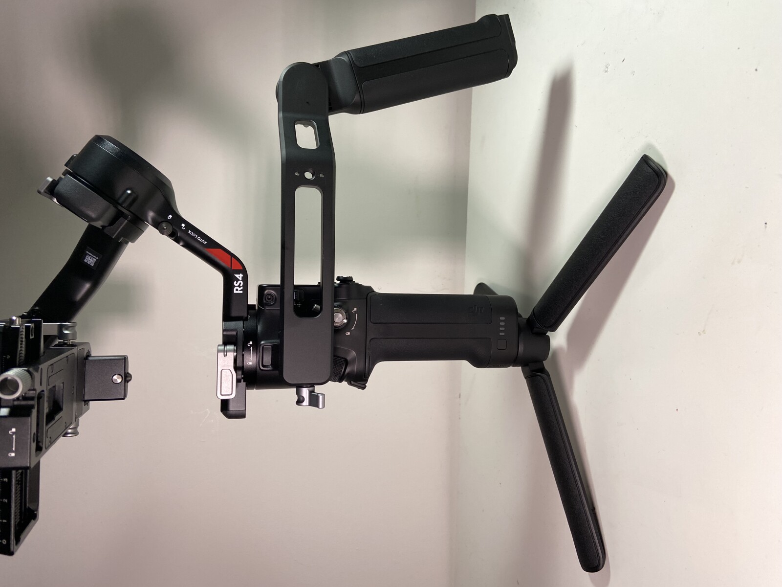 DJI RS 4 - Photo 2 sur 5