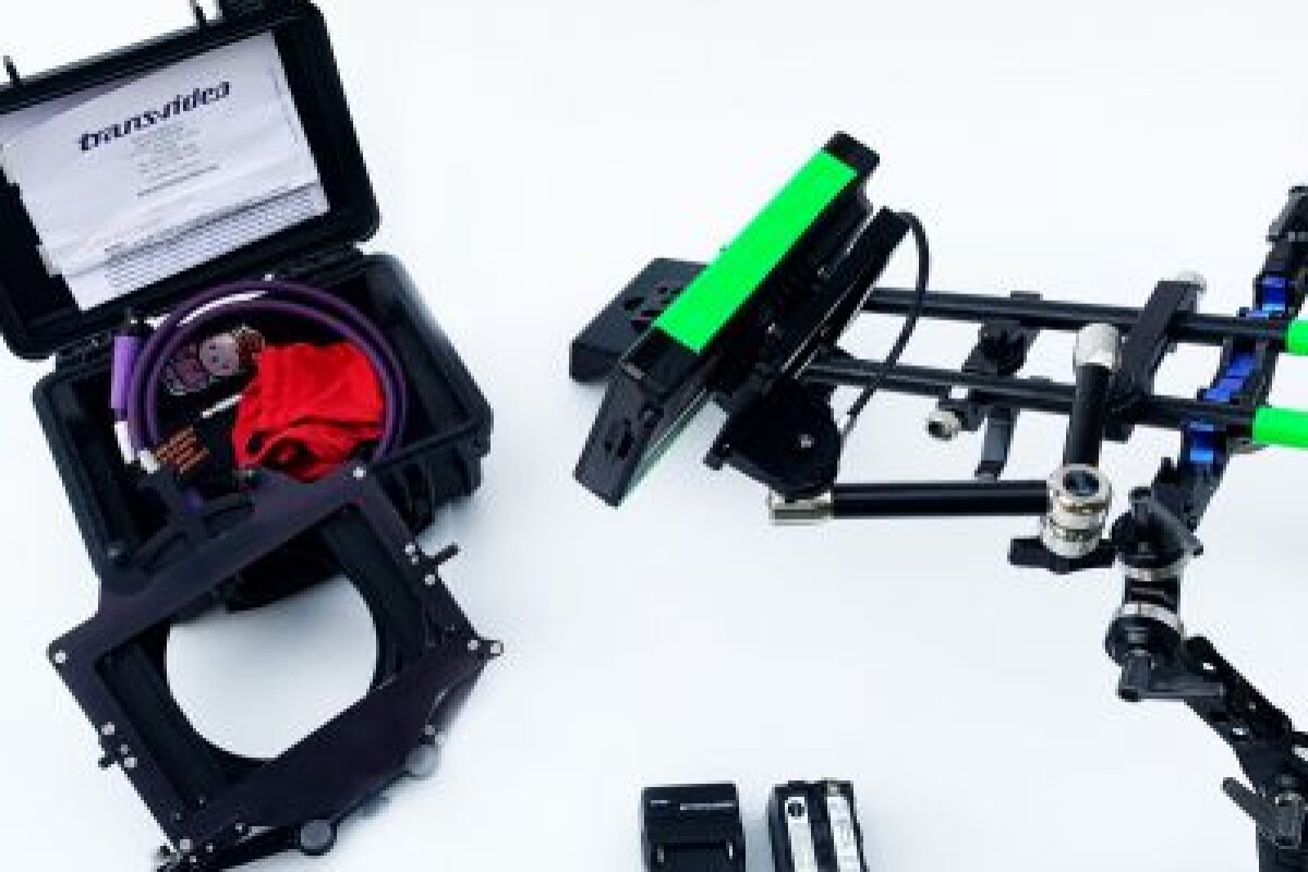 Location Épaulière tilta , FF , moniteur Transvidéo Starlit SDI - Lightyshare