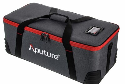Location Aputure LS C300D MKII V-Mount Kit + pied d'éclairage classique ou C-stand