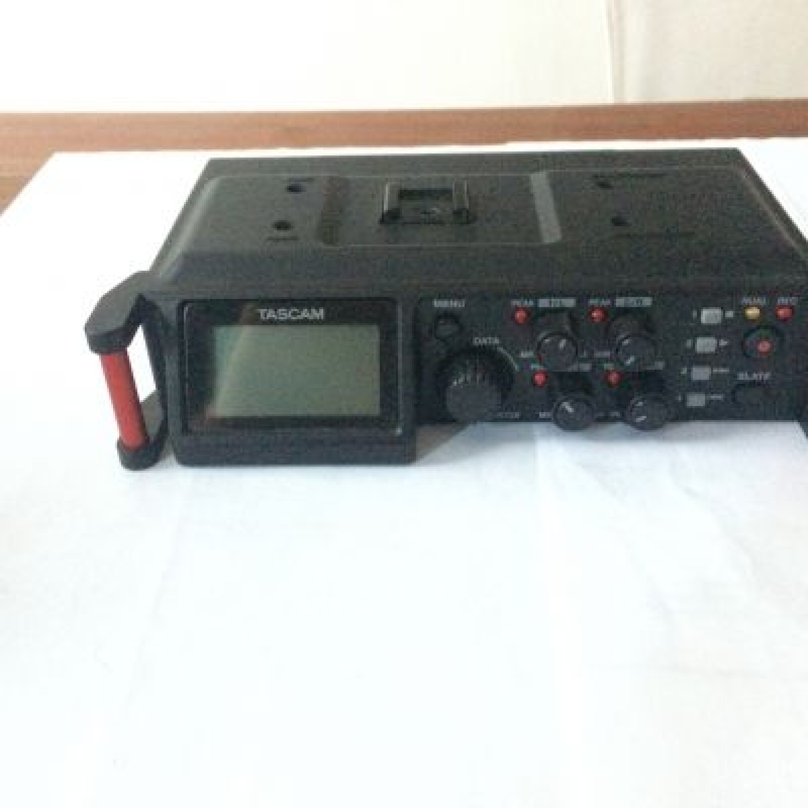 Enregistreur 4 pistes TASCAM  DR-70D - Photo 1 sur 1