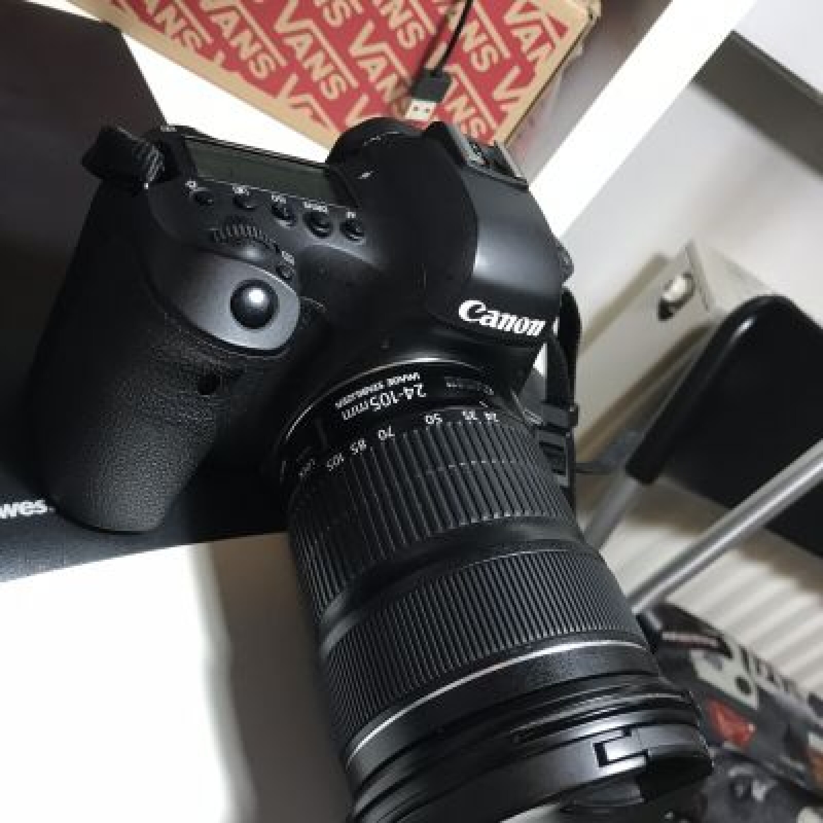 Canon 6D mark II + 24-105MM F4-5.6 - Photo 2 sur 3