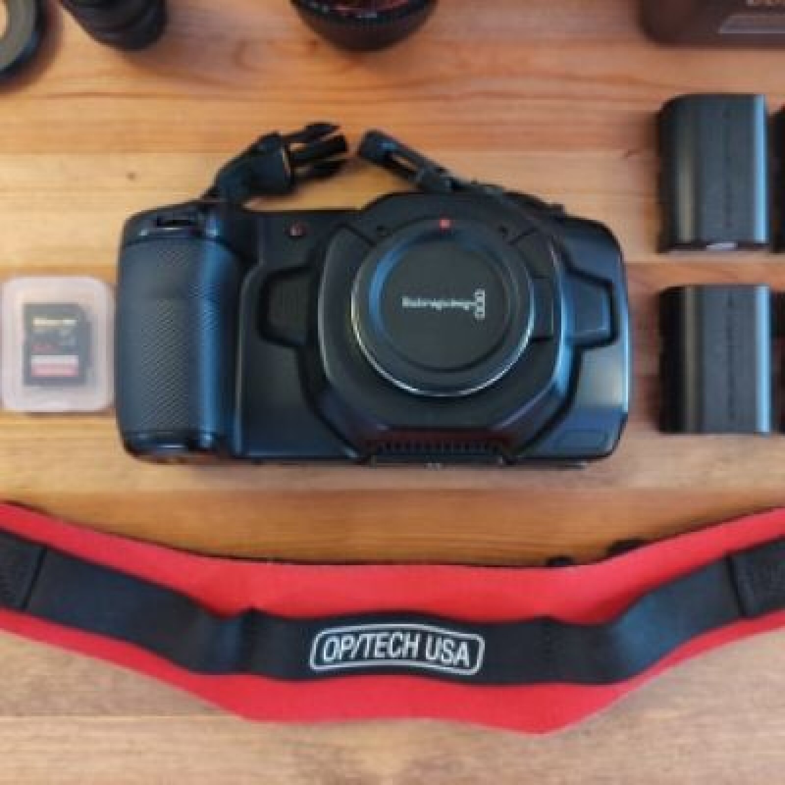 Pack. Blackmagic Pocket Cinema Camera 4k - Photo 3 sur 5