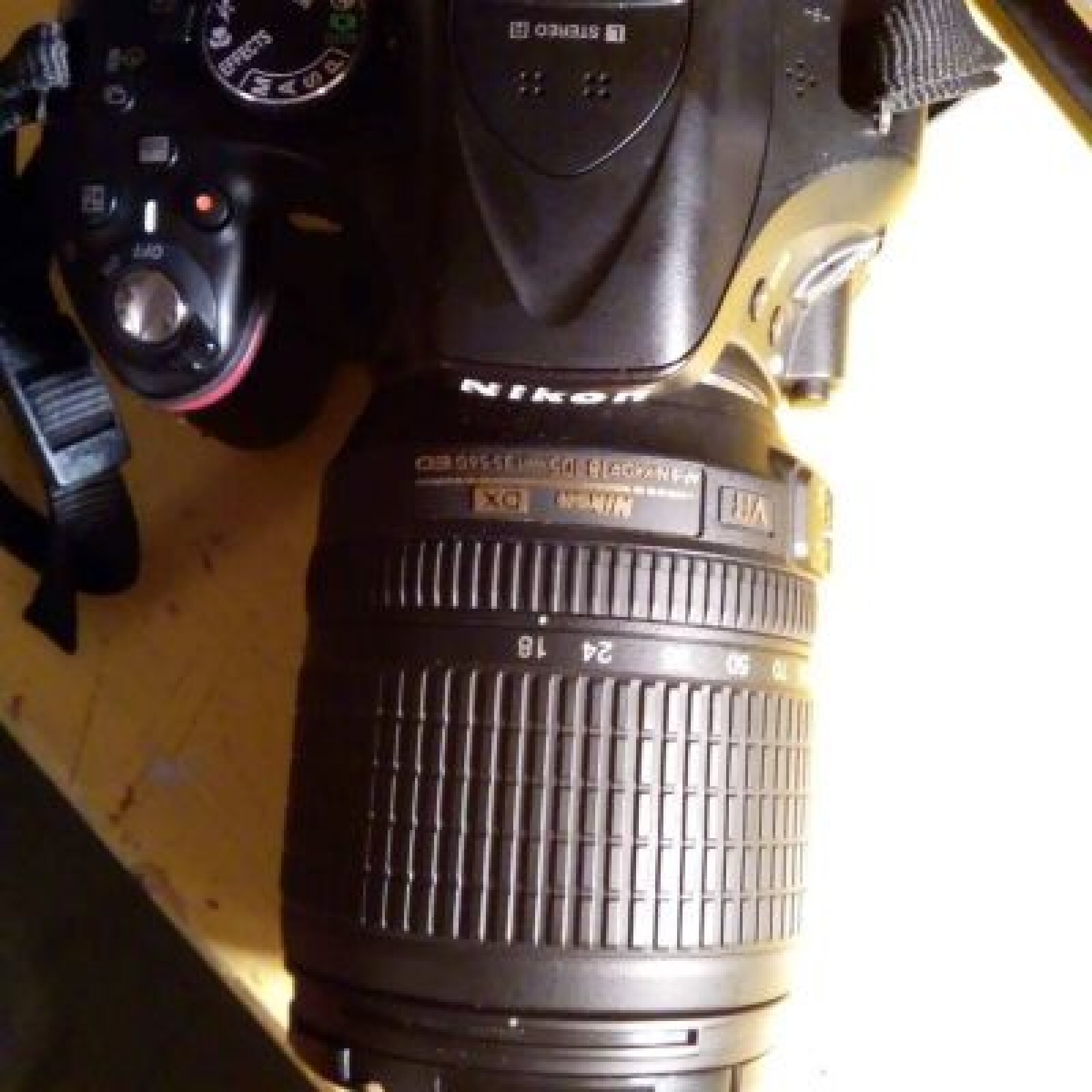 Nikon D5200 avec Objectif 18-105mm VR - Photo 4 sur 5