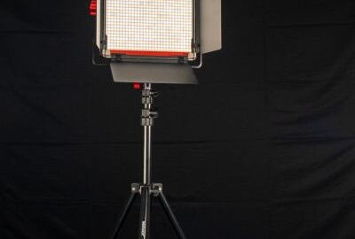 Location 3x Neewer NL 660 LED