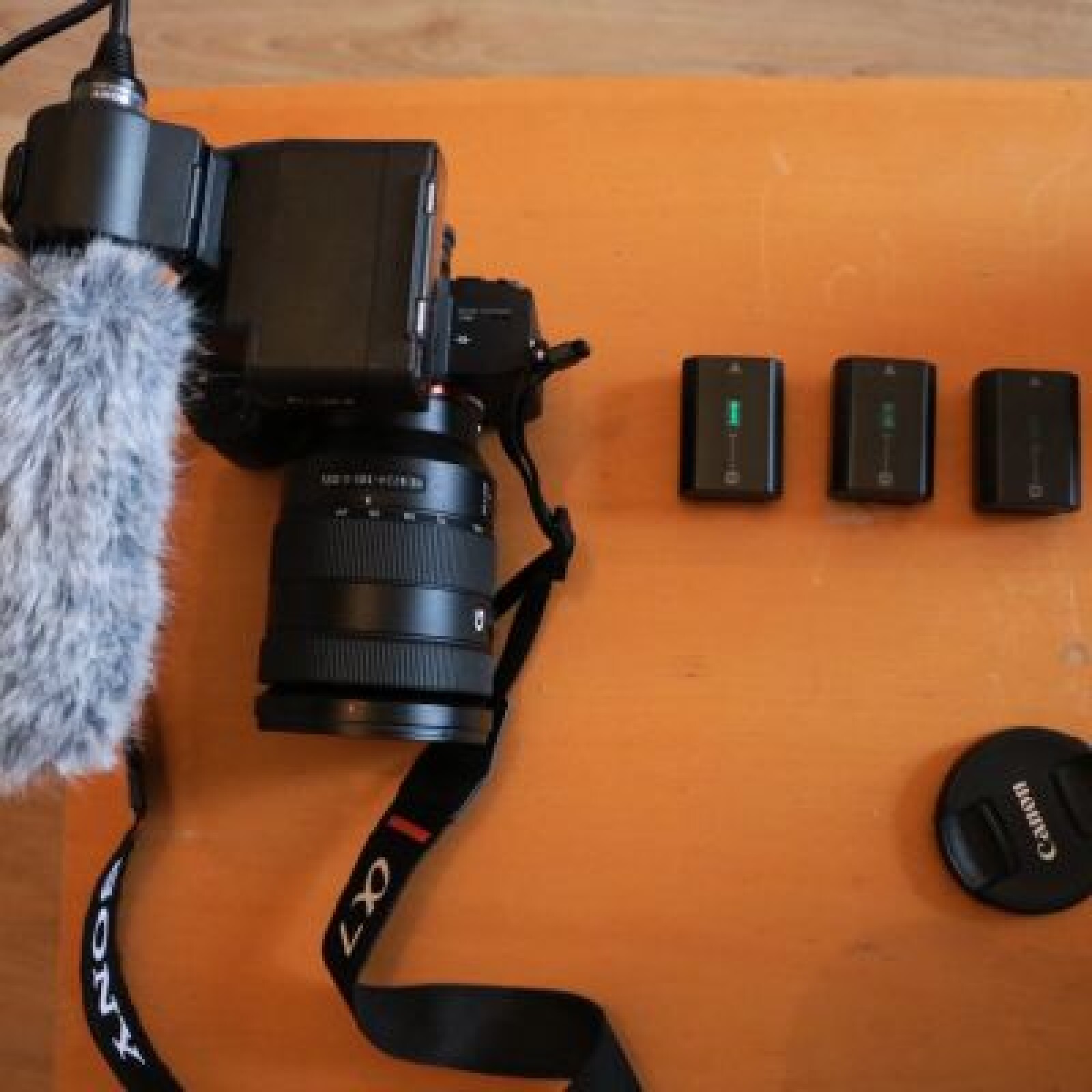 Kit Alpha 7 III + cage + micro Kit  XLR-K2M + 24-105) - Photo 3 sur 3