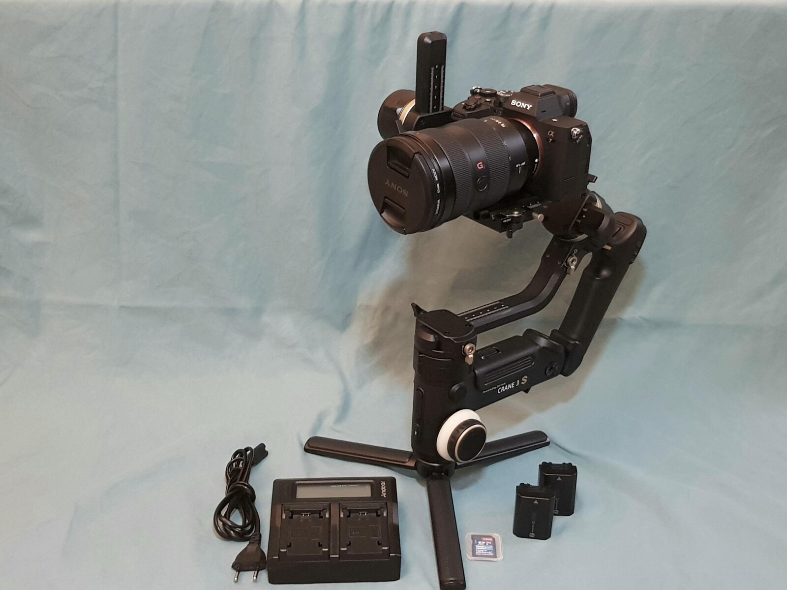 Kit tournage Sony a7IV + Objectif 24-70 + Stabilisateur Zhiyun Crane 3S - Photo 1 sur 4
