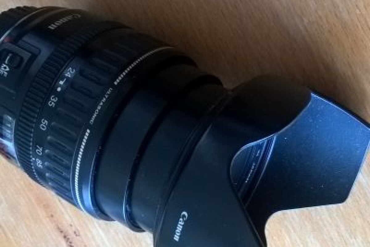 Location Objectif Canon 24-85mm f/3.5-4.5 USM - Lightyshare