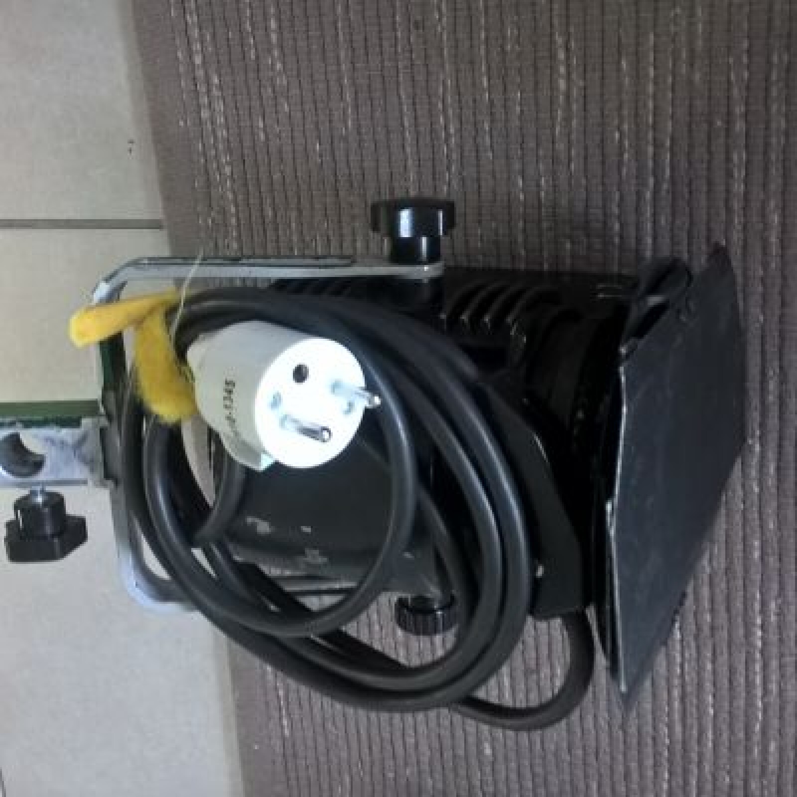 Fresnel 150/300W - Photo 1 sur 2