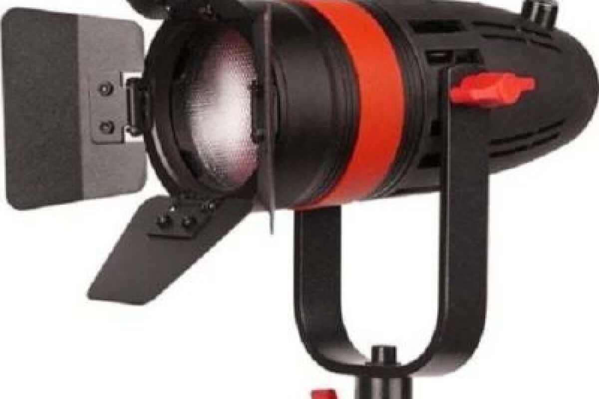 Location Fresnel LED 55W - Lightyshare