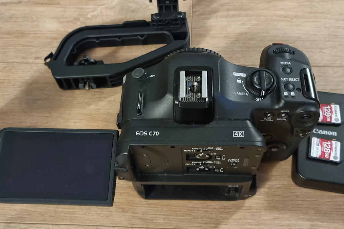 Location Canon EOS C70 - Lightyshare