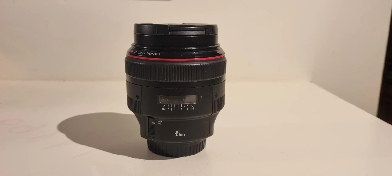 Canon EF 85mm f/1.2L II USM - Photo 1 sur 1