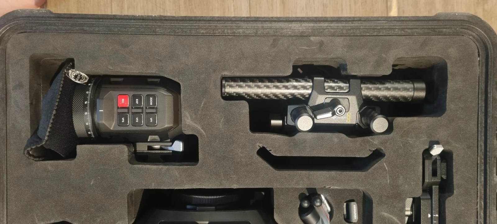 BLACKMAGIC URSA CINE 12K LF - Photo 5 sur 6