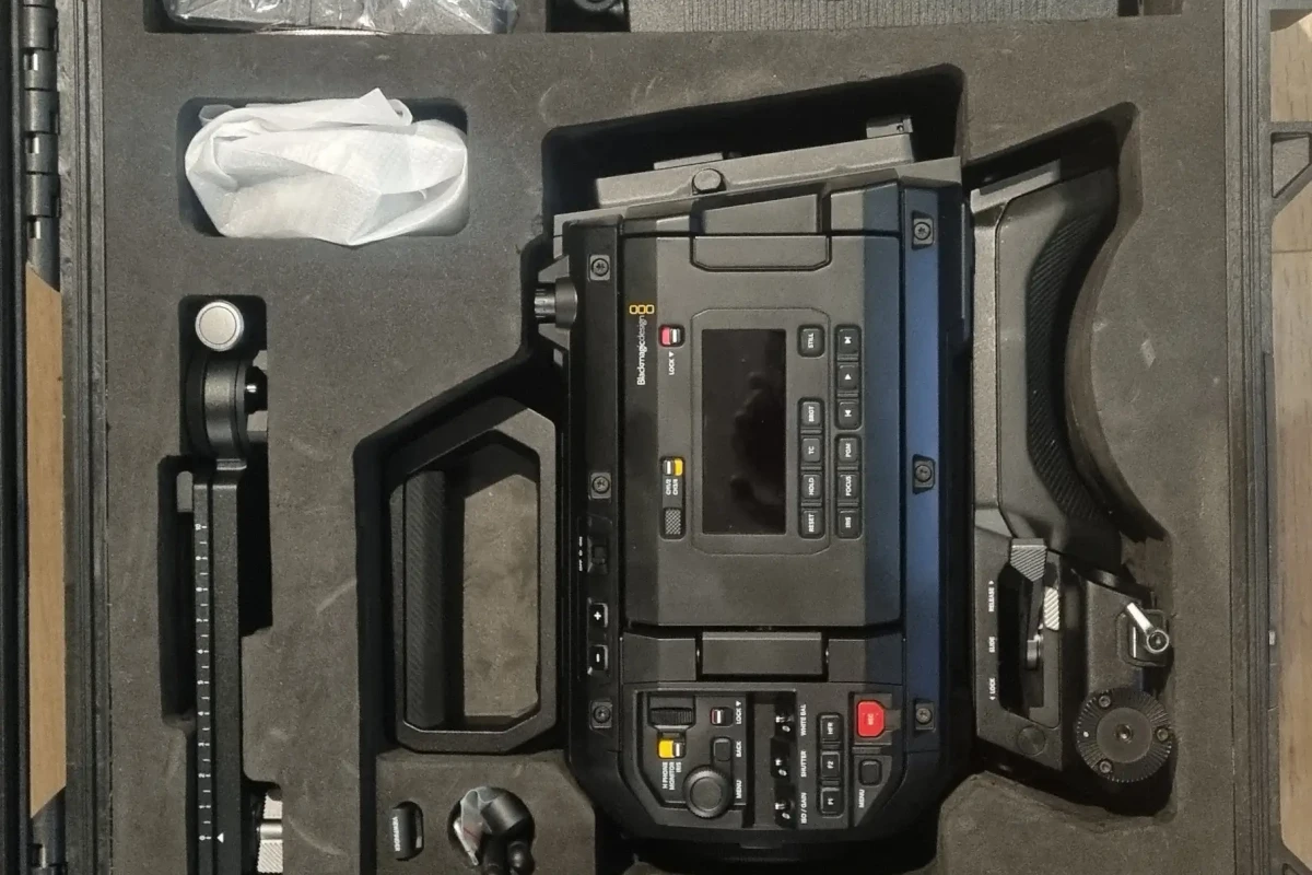 Location BLACKMAGIC URSA CINE 12K LF - Lightyshare