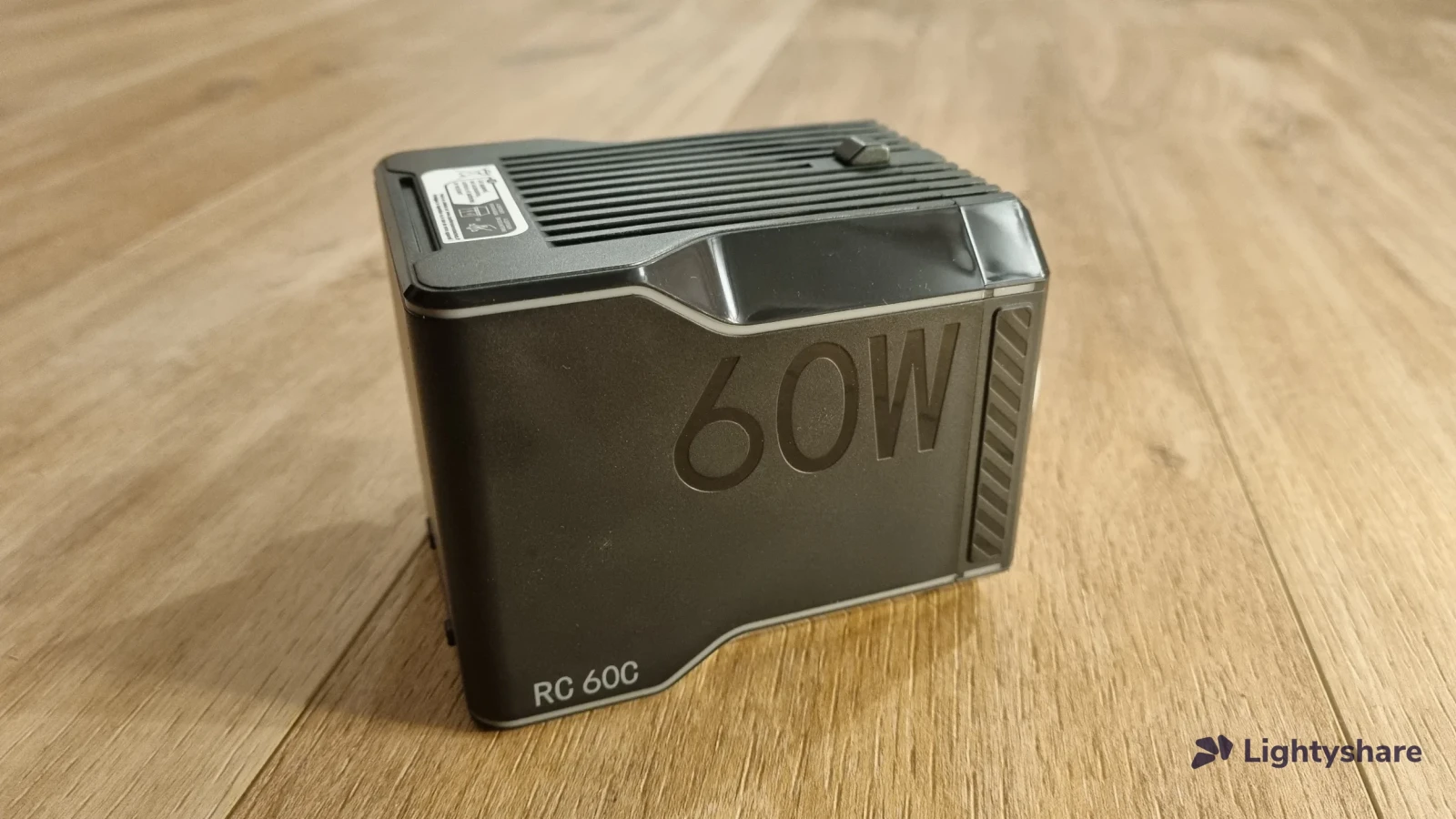 SmallRig RC 60C RGB LED Video Light - Photo 3 sur 5