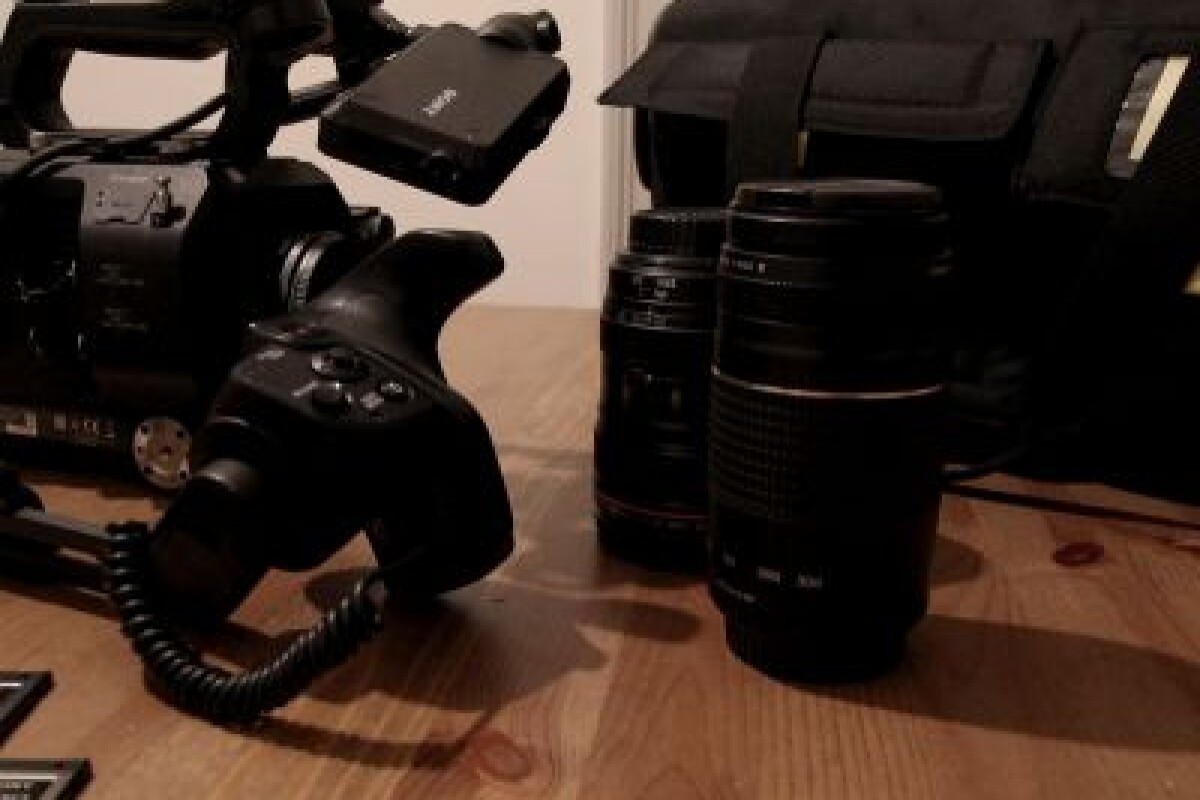 Location Pack SONY FS7 + Metabones III Speedbooster + Objectifs CANON - Lightyshare
