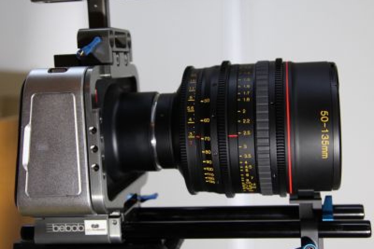 Location Pack BMCC (2,5K) + Tokina 50-135 T3,  complète, opérationnelle - Lightyshare