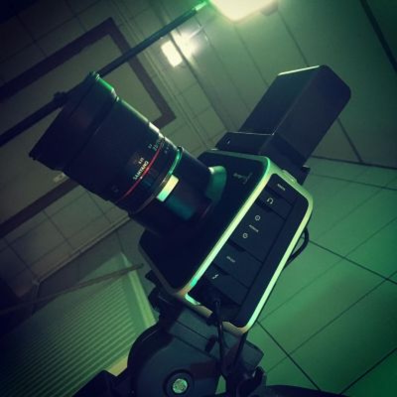 Kit de tournage Blackmagic Cinema Camera - Photo 2 sur 3