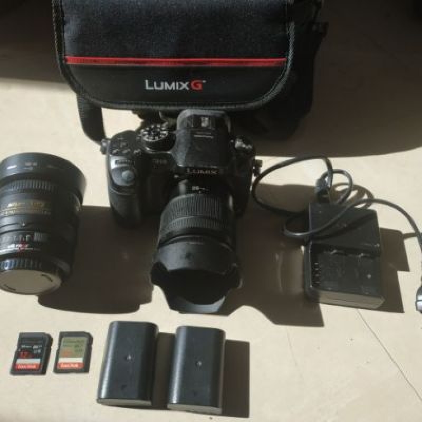 PACK ESSENTIEL (Lumix GH4, Speedbooster, 2 objectifs, Crane 2) - Photo 2 sur 5