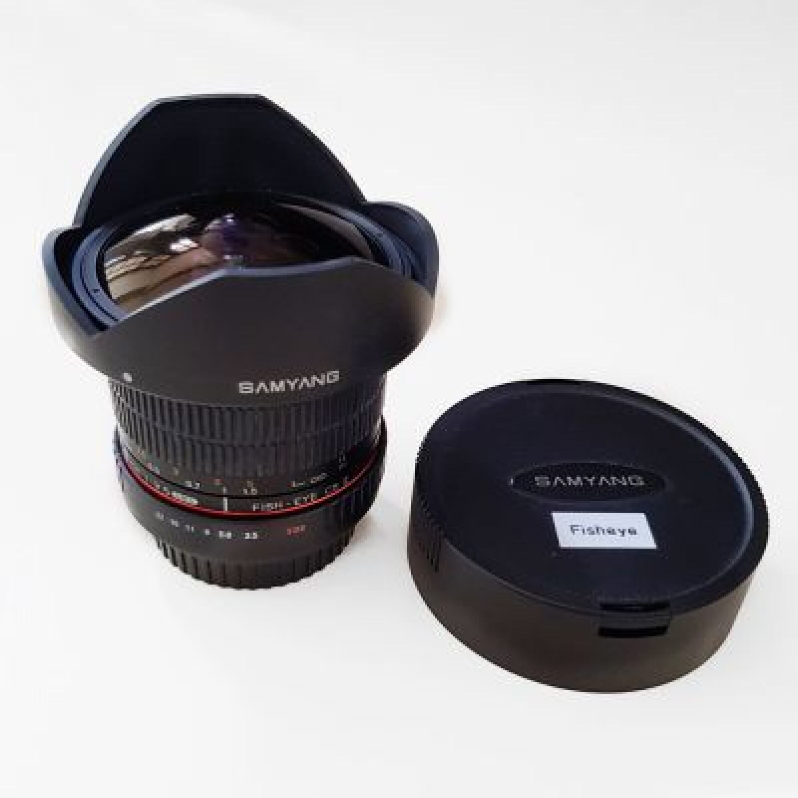 Fisheye 8mm Samyang f/3.5 monture Canon EF - Photo 3 sur 3