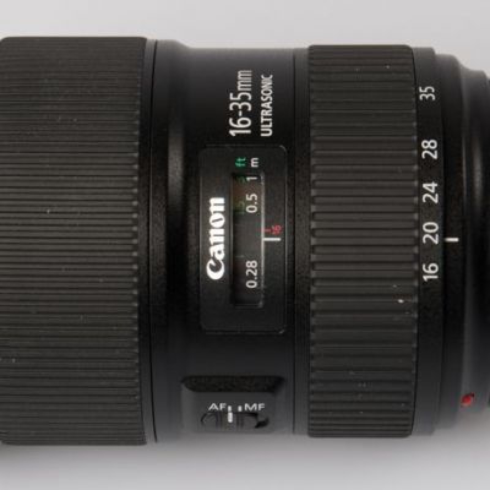 Objectif Canon 16-35mm EF  f2.8  LII USM - Photo 1 sur 1