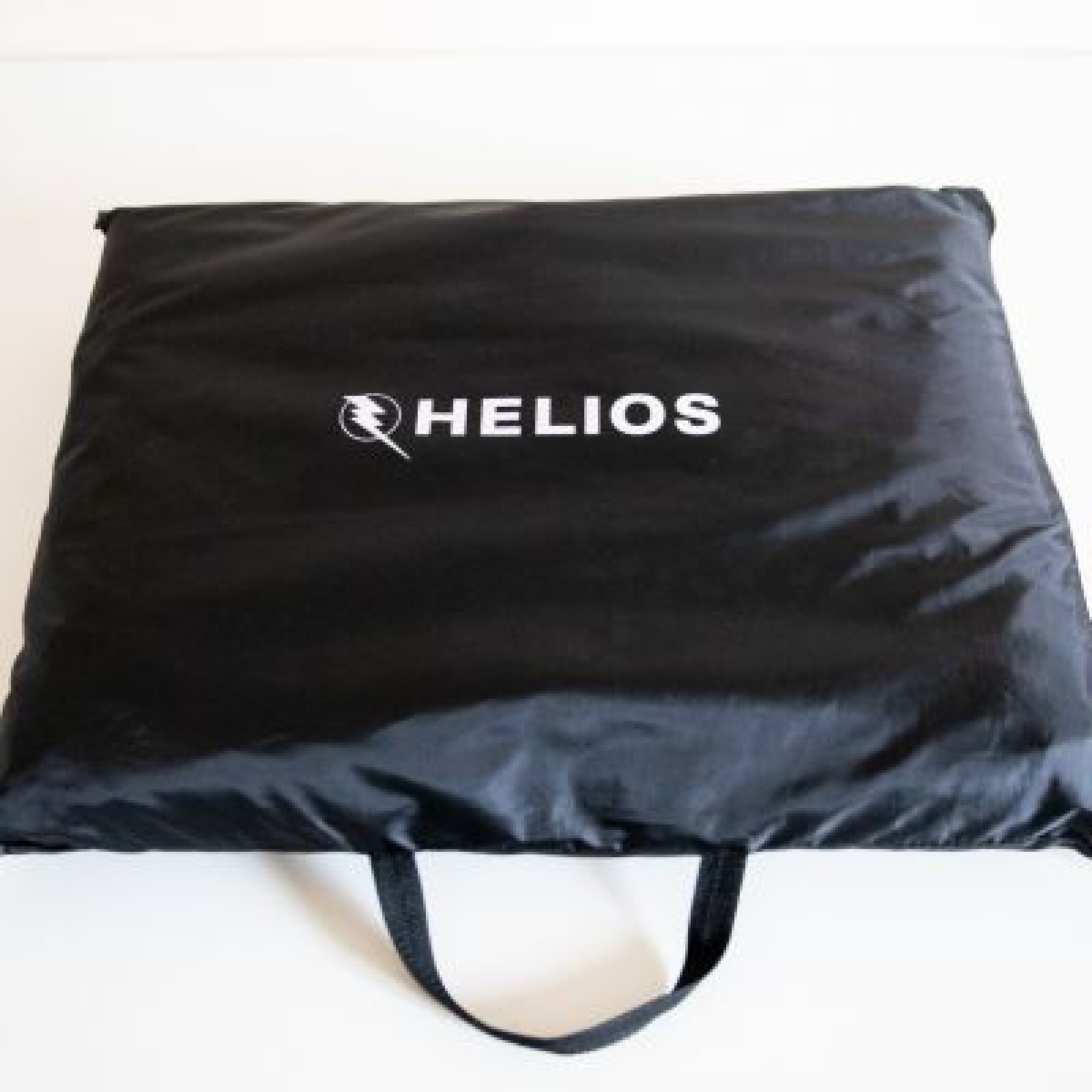 Helios fond noir 3m x 7m (x4) - Photo 1 sur 1