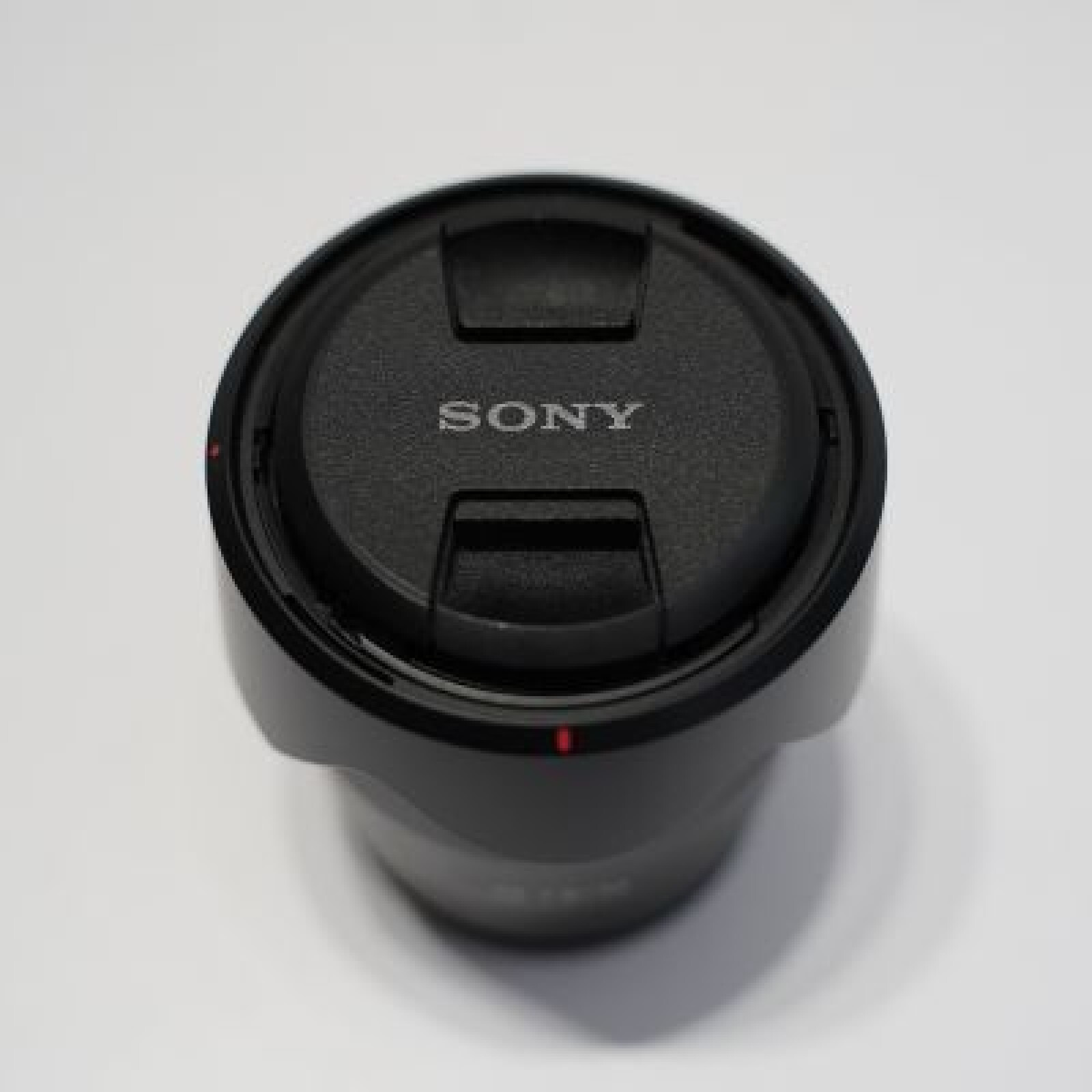 Objectif Fixe Sony FE 35mm f/1.8 - Photo 3 sur 3