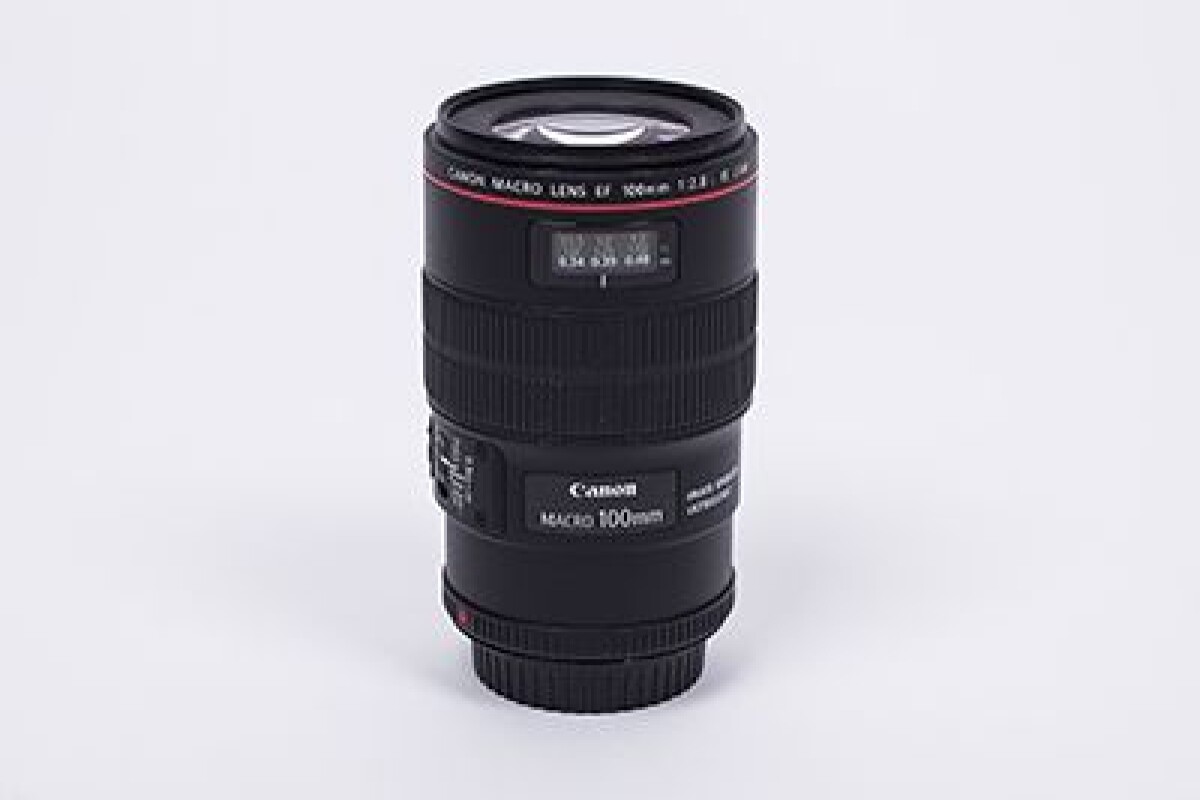 Location Obj. Canon 100mm Macro - Lightyshare