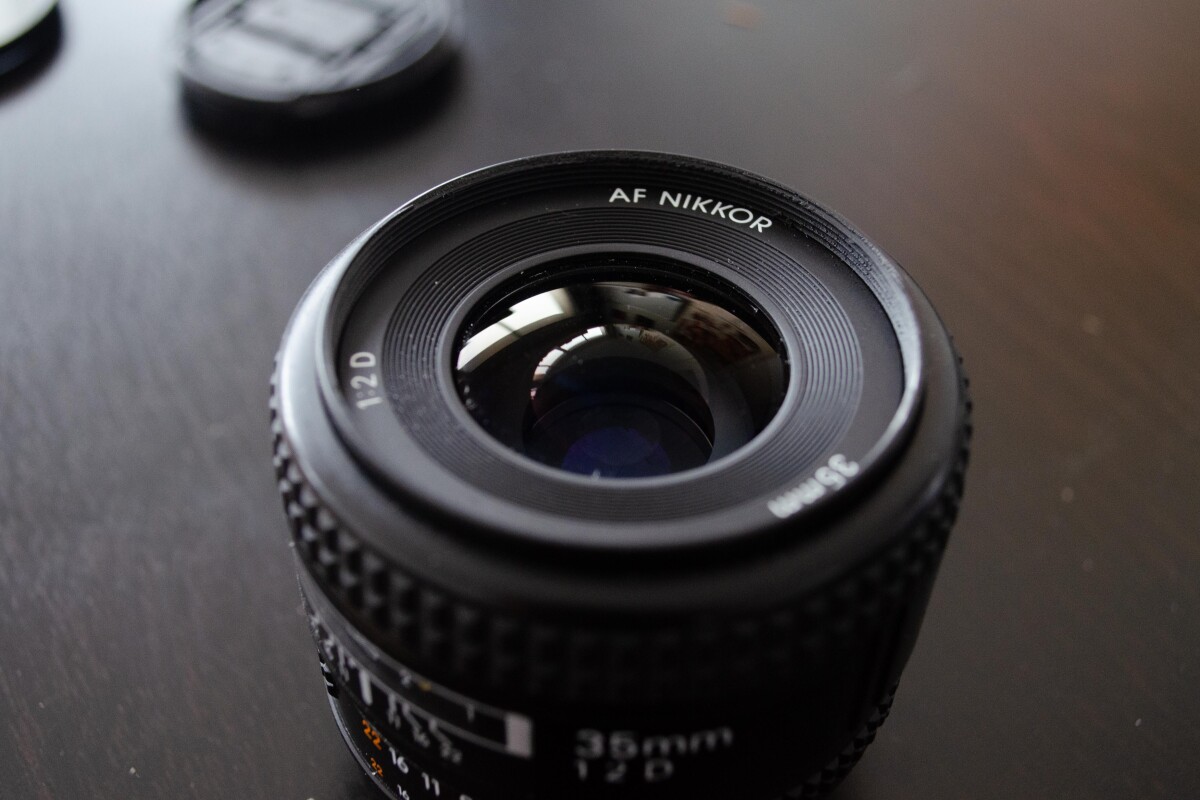 Location Nikkor 35mm f/2 - Lightyshare