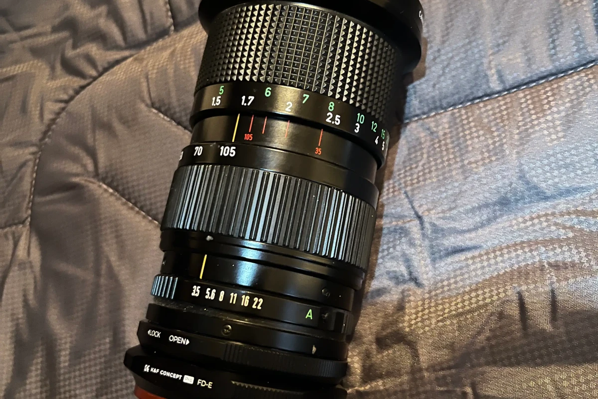 Location Canon FD Zoom 35-105mm f/3.5 - Lightyshare